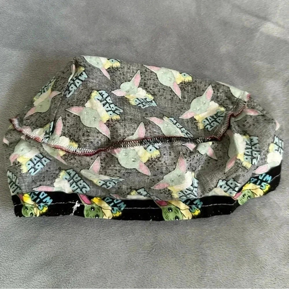 🇨🇦🆕Adult “Star Wars Yoda” Handmade Scull/Scrub Cap - Picture 5 of 14